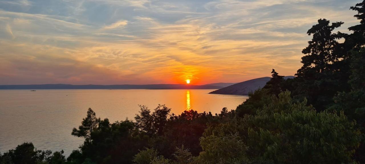 Studio Apartman Stara Baška Esterno foto