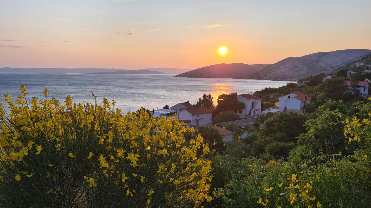 Studio Apartman Stara Baška Esterno foto