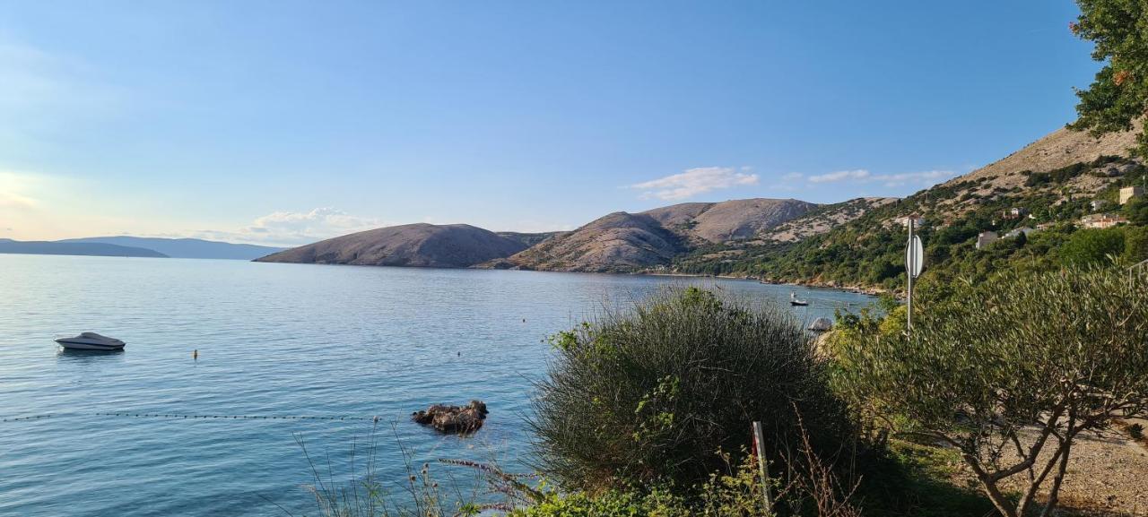 Studio Apartman Stara Baška Esterno foto