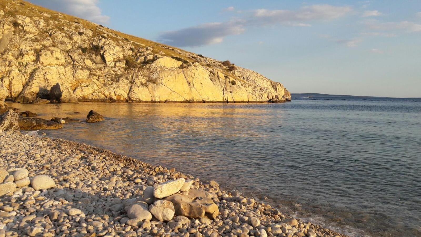 Studio Apartman Stara Baška Esterno foto