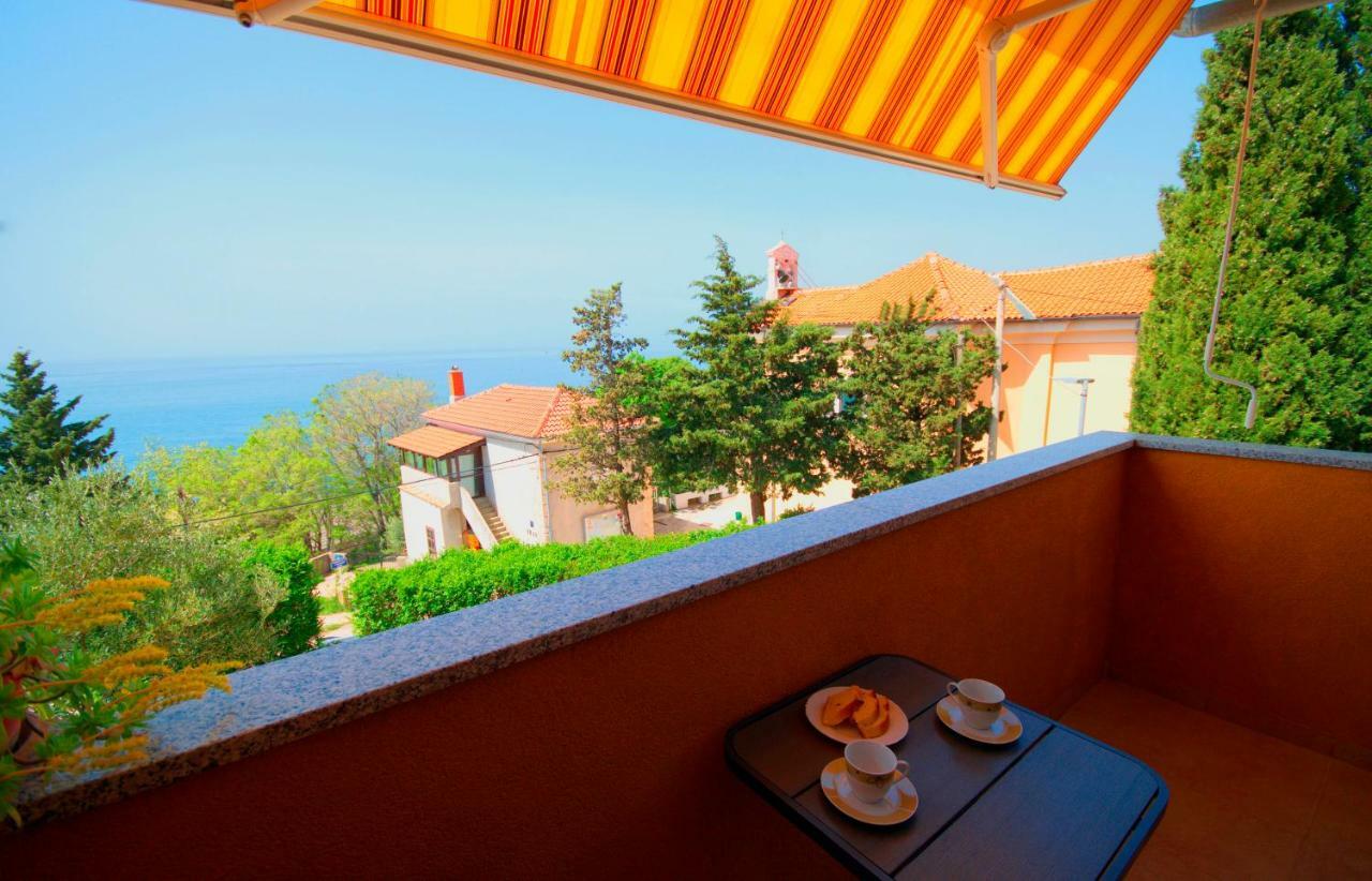 Studio Apartman Stara Baška Esterno foto