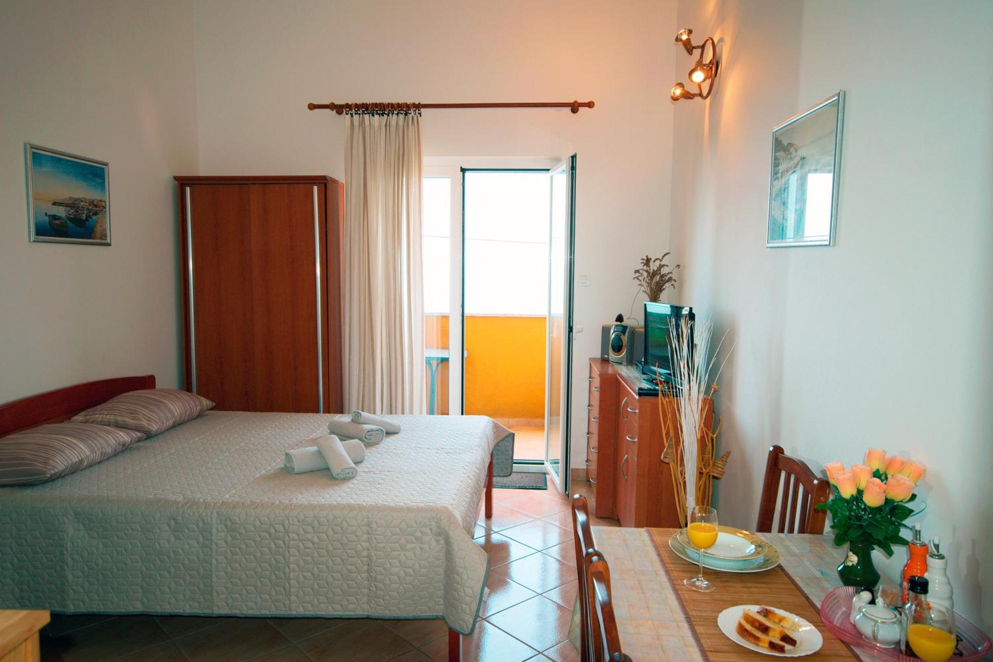 Studio Apartman Stara Baška Esterno foto